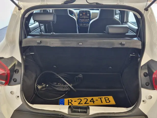 Dacia Spring Comfort 27 kWh 2022 Elektrisch 9