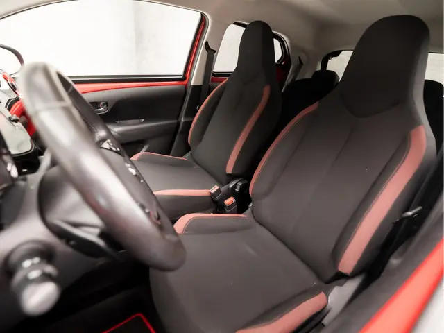 Toyota Aygo 1.0 VVT-i x-cite Sport 2017 Benzine 14