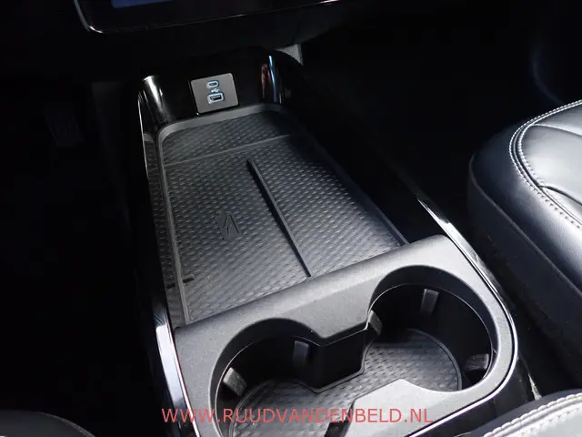 Ford Mustang Mach-E RWD 75 kWh 2021 Elektrisch 26