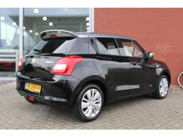 Suzuki Swift 1.0 Select 2018 Benzine 4