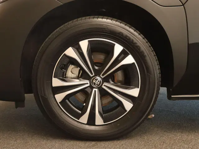 Toyota bZ4X Active 71 kWh 2023 Elektrisch 27