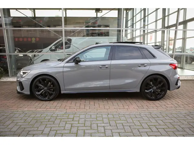 Audi S3 Sportback 2.0 TFSI S3 | Pano | Milltek | 2021 Benzine 25