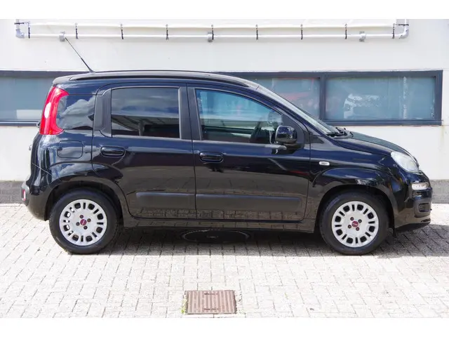 Fiat Panda 0.9 TwinAir Lounge 2013 Benzine 15