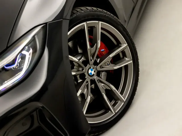 BMW 3 Serie M340i xDrive High Executive 2021 Benzine 27
