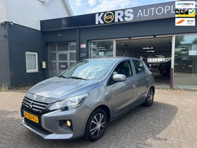 Mitsubishi Space Star 1.2 Connect+ 2022 Benzine