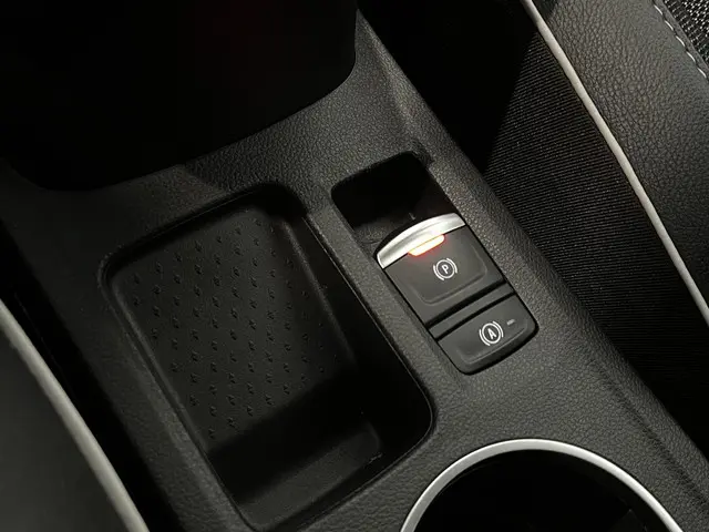 Renault Captur 1.0 TCe 90 Techno 2023 Benzine 34