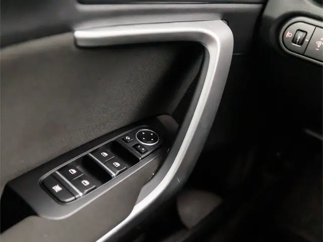 Kia Ceed 1.0 T-GDi DynamicLine 2018 Benzine 22