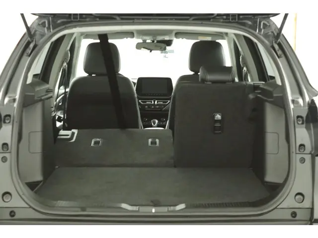 Suzuki S-Cross 1.5 Hybrid Style 2023 Hybride Benzine 25