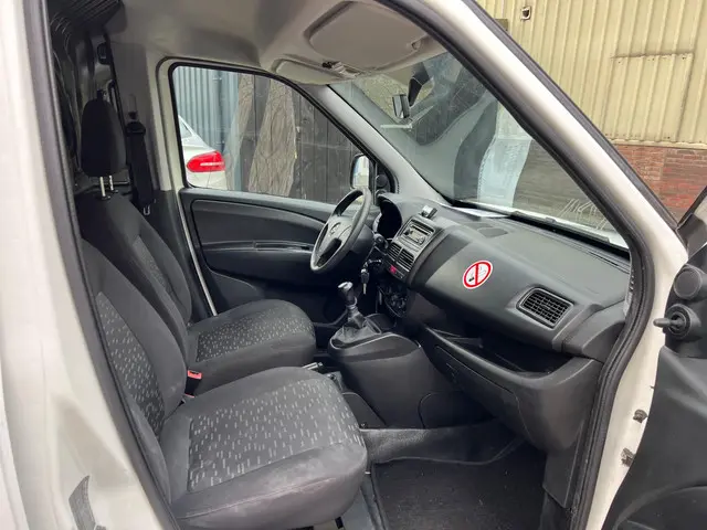 Opel Combo 1.3 CDTi L1H1 ecoFLEX 2014 Diesel 3