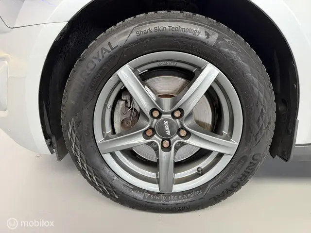 Ford Tourneo Connect Compact 1.6 Titanium 2015 Benzine 25