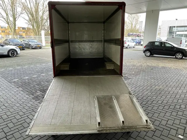 Volkswagen Crafter 35 2.0 TDI L4 2022 Diesel 8