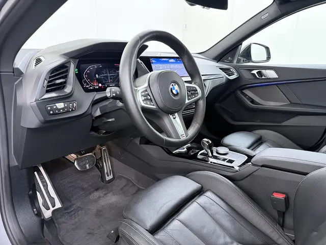 BMW 2 Serie Gran Coupé 220i 2023 Benzine 16