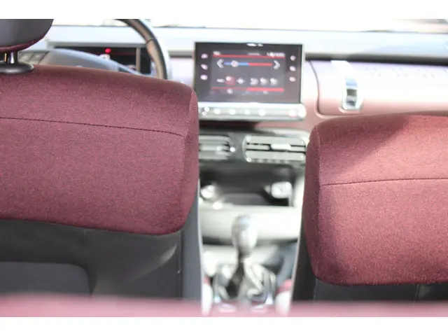 Citroën C4 Cactus 1.2 PureTech Feel 2018 Benzine 12