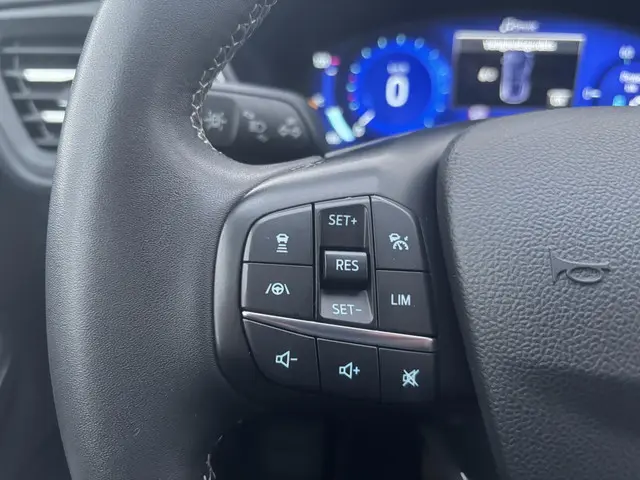 Ford Kuga 2.5 PHEV Vignale 2022 Hybride Benzine 20