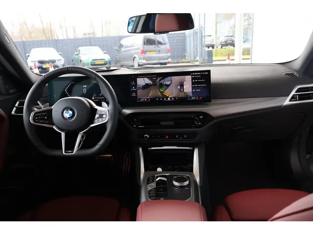 BMW 2 Serie Coupé 220i 2026 Benzine 10