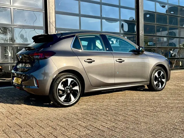 Opel Corsa-e Elegance 50 kWh 2020 Elektrisch 3