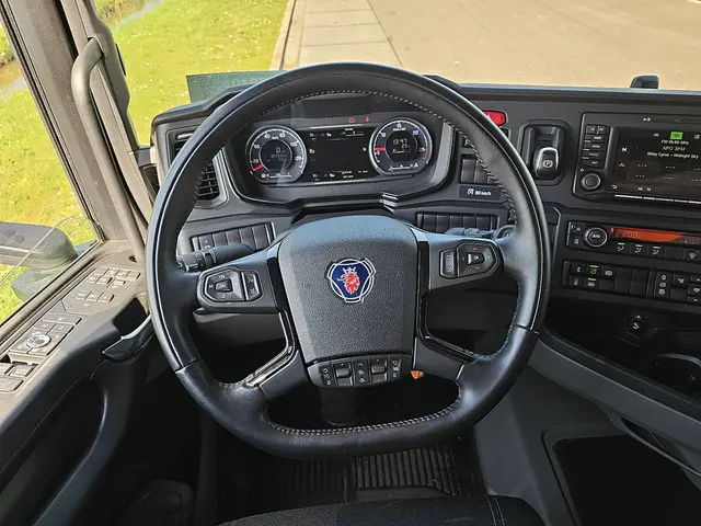 Scania R R460 2023 Diesel 16