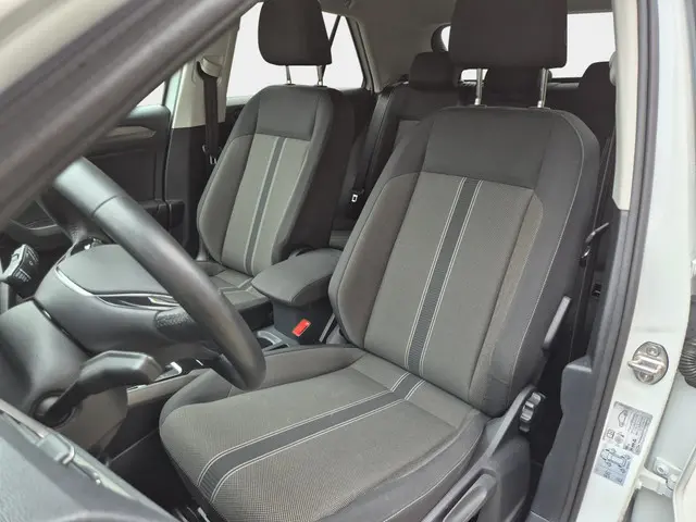 Volkswagen T-Roc 1.5 TSI Style | automaat 2022 Benzine 19
