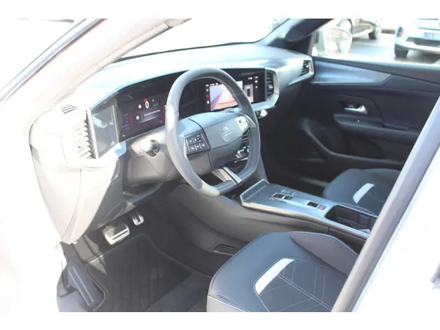 Opel Mokka-e Electric GS 54 kWh 2025 Elektrisch 12