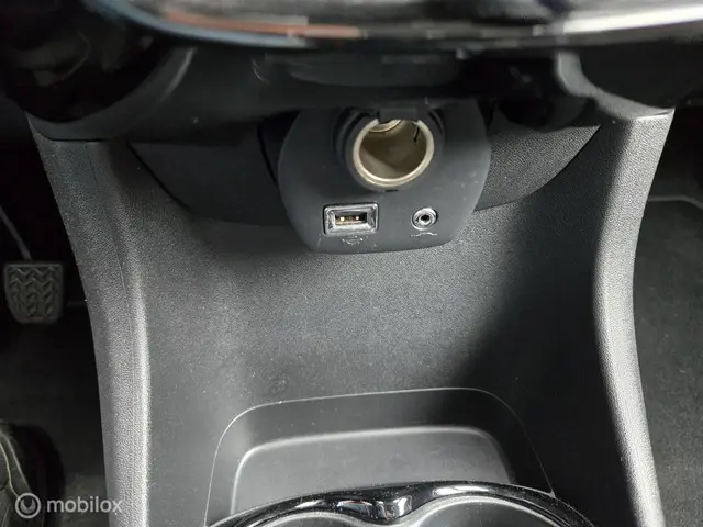 Peugeot 108 1.2 Puretech Allure TOP! 2017 Benzine 23
