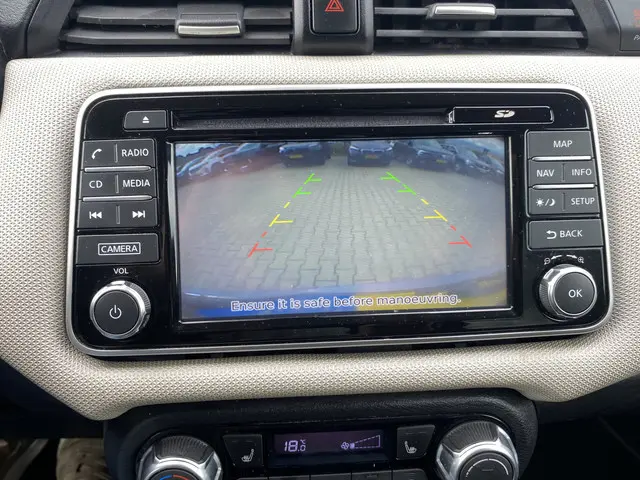 Nissan Micra 0.9 IG-T N-Connecta 2018 Benzine 23