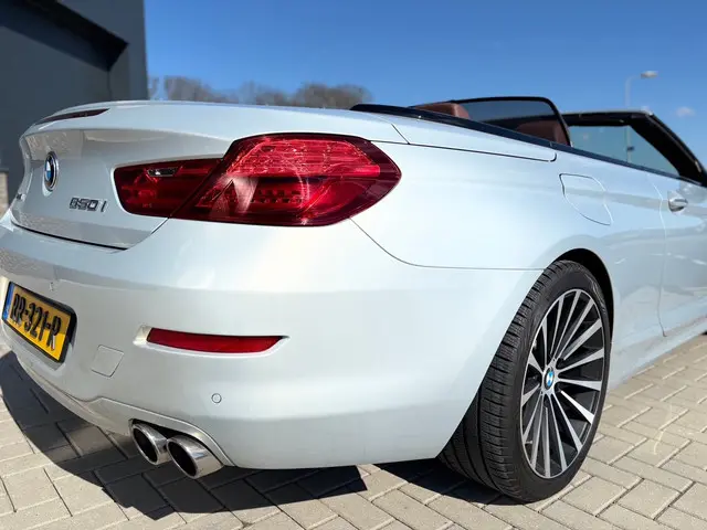 BMW 6 Serie Cabrio 650xi High Executive 2014 Benzine 9