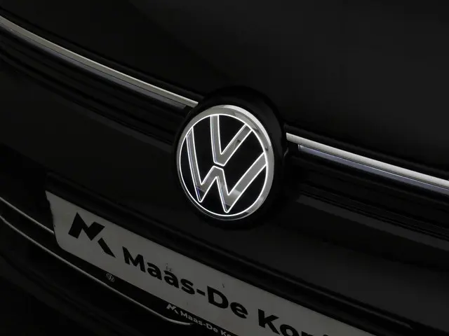 Volkswagen Golf 1.5eTSI/150PK Goal DSG 2024 Benzine 29