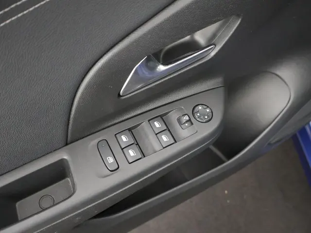 Opel Corsa 1.2 Elegance 100PK AUTOM. 2021 Benzine 33