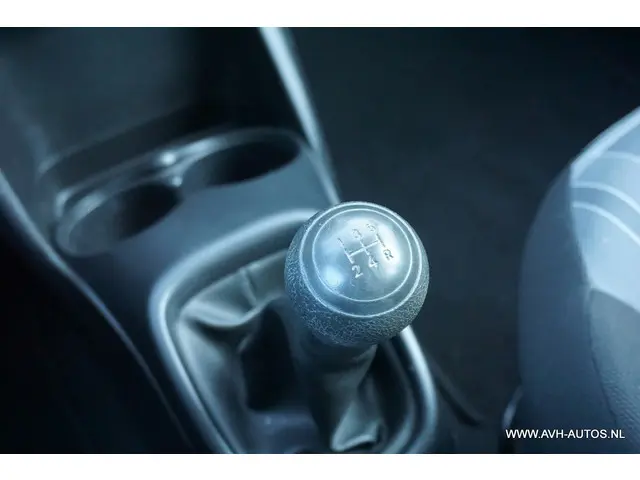 Peugeot 108 1.0 e-VTi Active 2016 Benzine 16