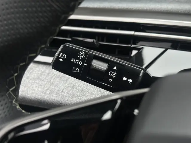 Peugeot 3008 1.2 Hybrid 145 GT 2026 Hybride Benzine 36