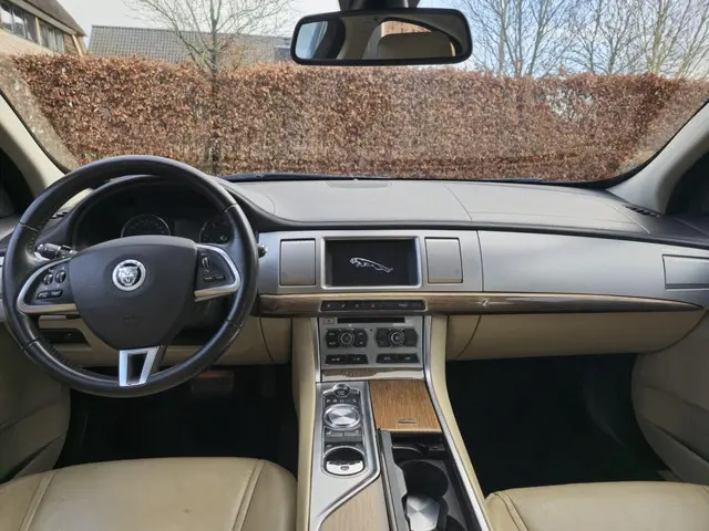 Jaguar XF 3.0D–LEER –CAMERA -NAVI –18” 2012 Diesel 21