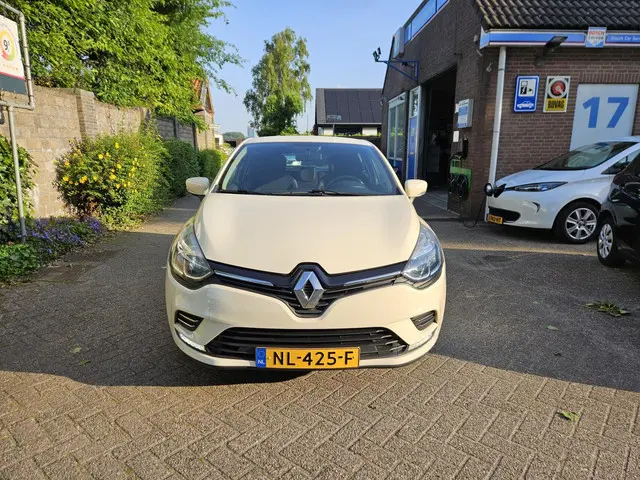 Renault Clio 0.9 TCe Zen 2017 Benzine 6