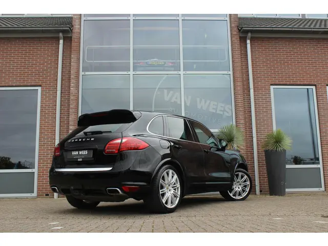 Porsche Cayenne 3.0 D 2012 Diesel 4