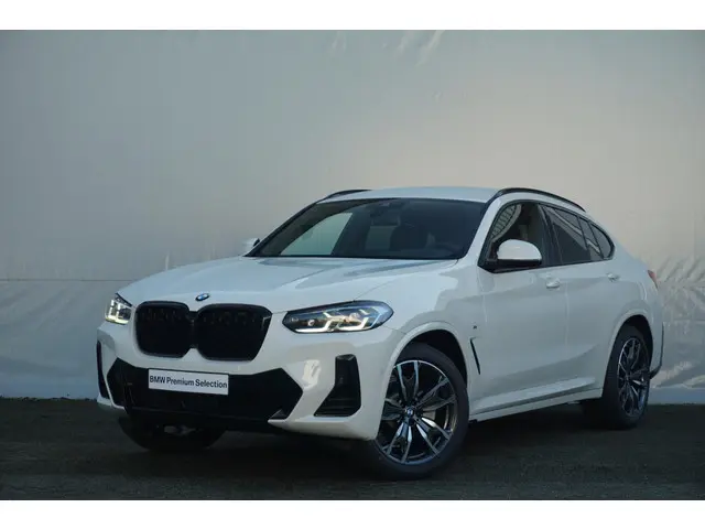 BMW X4 xDrive20i 2025 Benzine 33