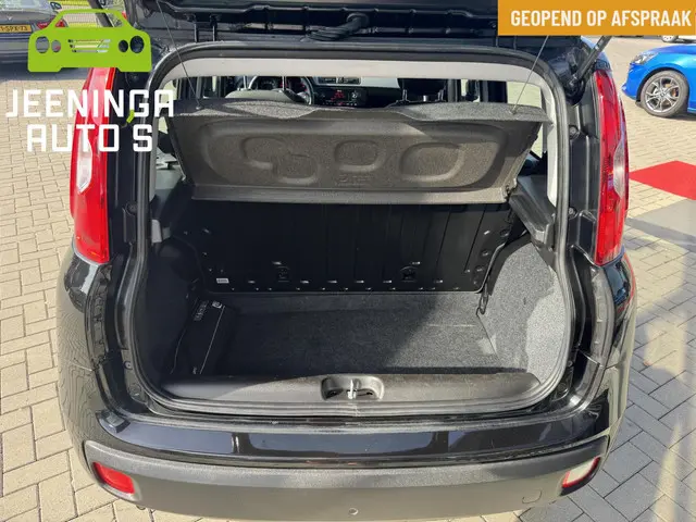 Fiat Panda Automaat ! Lounge 2017 Benzine 17