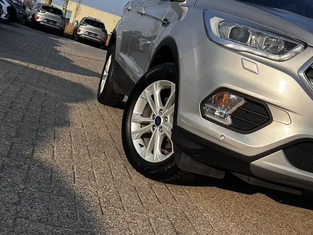 Ford Kuga 1.5 EcoBoost Titanium 2019 Benzine 5