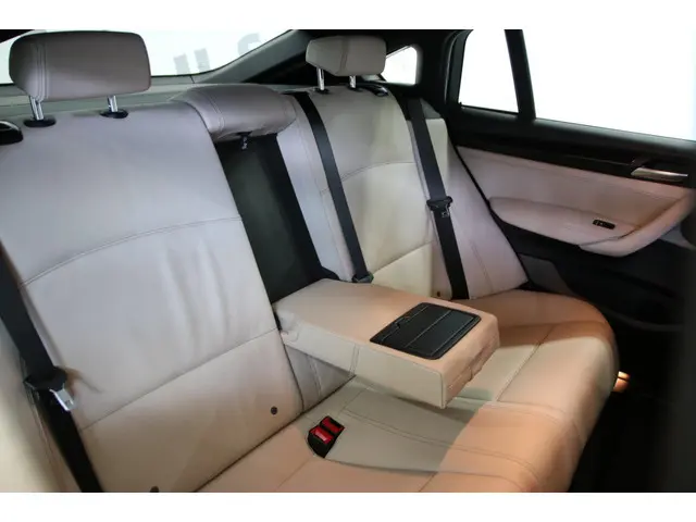 BMW X4 XDrive20i NAP/Origineel NL 2014 Benzine 10