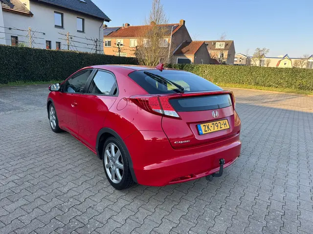 Honda Civic 1.8 Sport 2013 Benzine 17