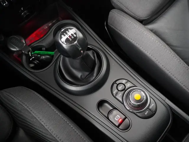 MINI Countryman Cooper Chili 2019 Benzine 21