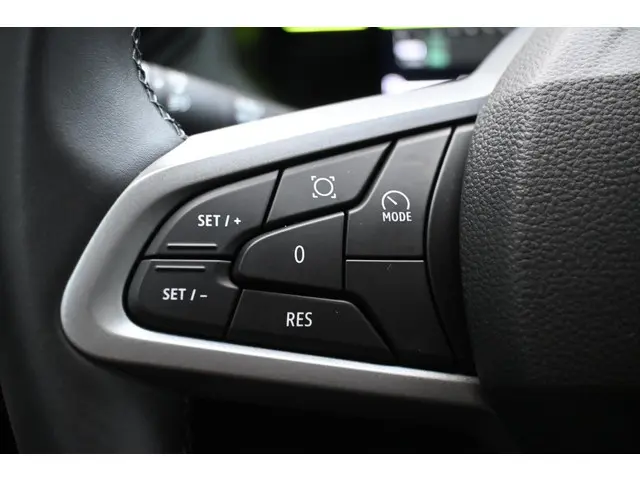 Dacia Duster TCe 130 mild hybrid Journey 2024 Benzine 23