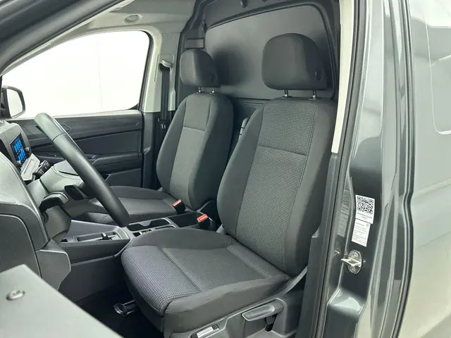Volkswagen Caddy Cargo Maxi 2.0 TDI Style 2023 Diesel 35