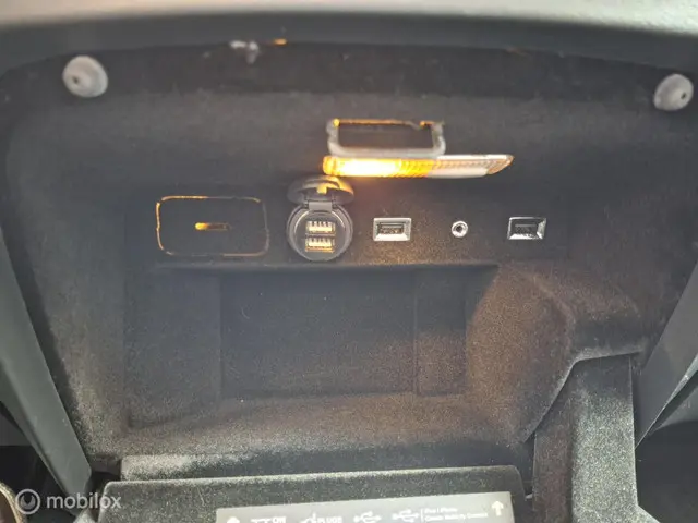 Citroën Grand C4 Picasso 1.6 THP Intensive 2014 Benzine 17