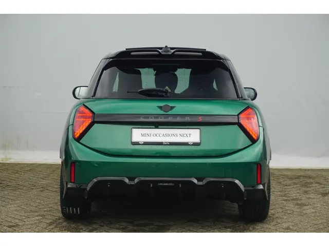 MINI 5-Deurs Cooper S 2025 Benzine 6