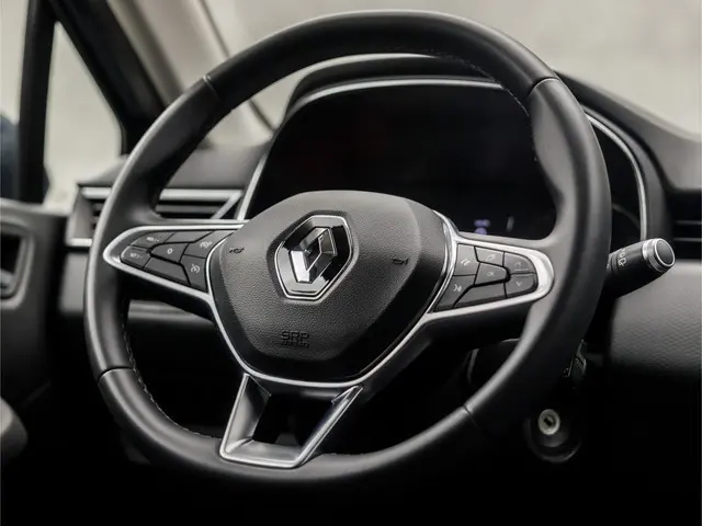 Renault Clio 1.0 TCe Sport 2019 Benzine 18