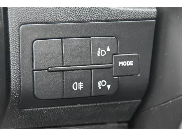 Peugeot Boxer Bestel 330 2.2 HDI L1H2 XR 2016 Diesel 16