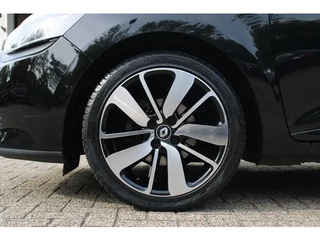 Renault Clio 0.9 TCe Iconic 2016 Benzine 26