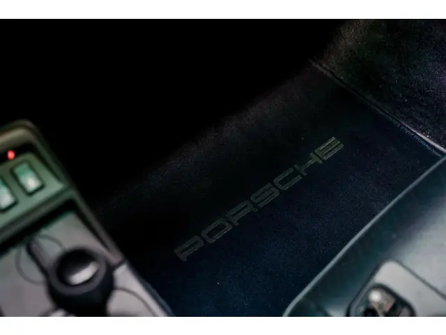 Porsche 911 3.8 Carrera S 2013 Benzine 40