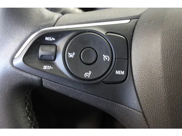 Opel Mokka 1.2 Turbo Level 4 2023 Benzine 16