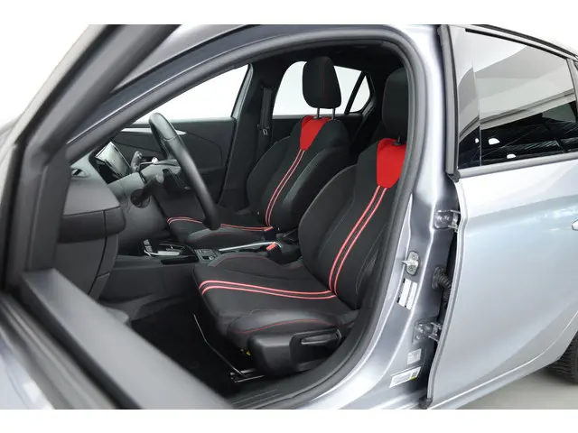 Opel Corsa 1.2 GS Line Automaat 2023 Benzine 3