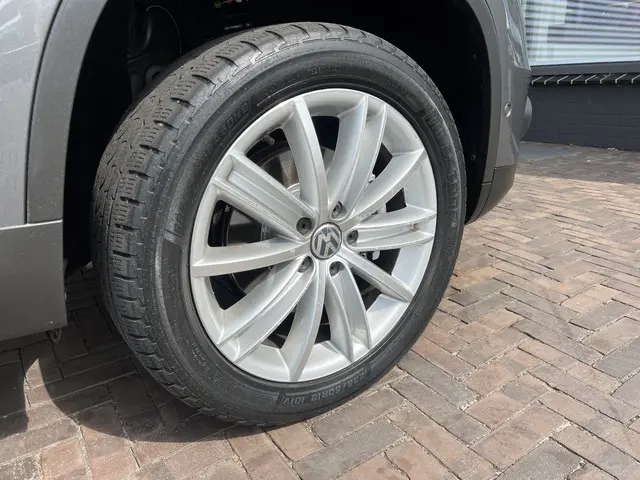 Volkswagen Tiguan 1.4 TSI Sport&Style 2012 Benzine 25